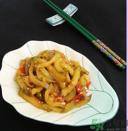 炒茄子發(fā)黑怎么辦？炒茄子怎么才能不發(fā)黑？