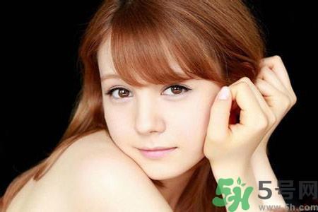 女性夏天怎么護(hù)膚 女性夏天怎么護(hù)膚