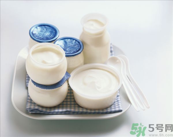 吃魚可以喝酸奶嗎？吃魚的時候能喝酸奶嗎