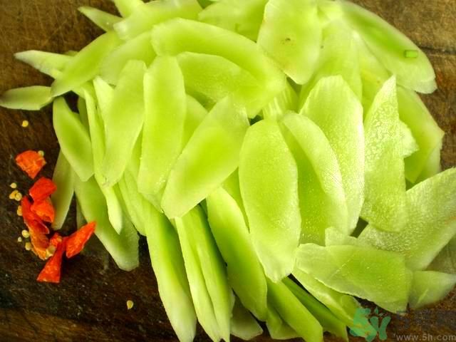 萵筍是涼性的嗎？萵筍是涼性的還是熱性的？