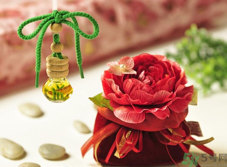 氫氧健肩頸活力本草油2號(hào)是什么味道的？氫氧健肩頸活力本草油2號(hào)怎么樣？