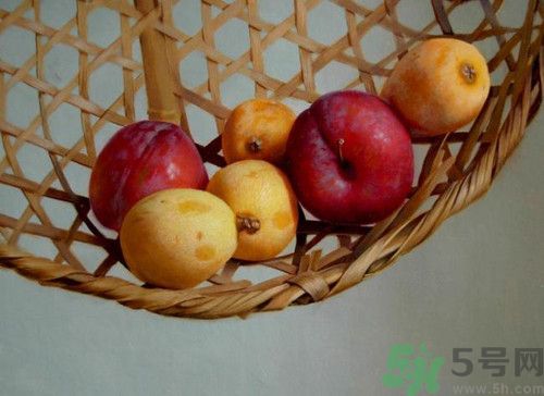 枇杷皮能吃嗎?枇杷皮怎么吃 枇杷皮能吃嗎?枇杷皮怎么吃