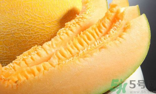 西州蜜瓜好吃嗎?西州蜜瓜的功效與作用 西州蜜瓜好吃嗎?西州蜜瓜的功效與作用