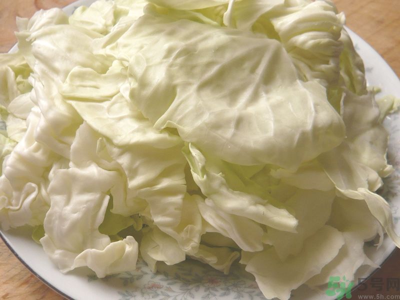 包菜榨汁要加水嗎？包菜汁怎么做？