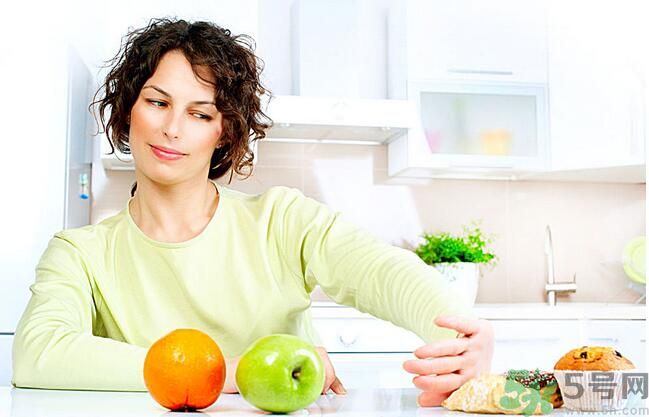 備孕期間女性能喝酒嗎？備孕的女性可以喝酒嗎？