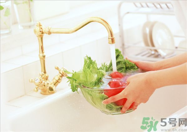 生菜生吃會(huì)有寄生蟲(chóng)嗎？生菜生吃會(huì)長(zhǎng)寄生蟲(chóng)嗎？