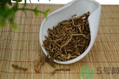 苦菜茶泡水為什么有鹽味？苦菜茶為什么是咸的？