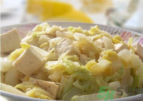 包菜可以和豆腐一起炒嗎？包菜能和豆腐一起吃嗎？