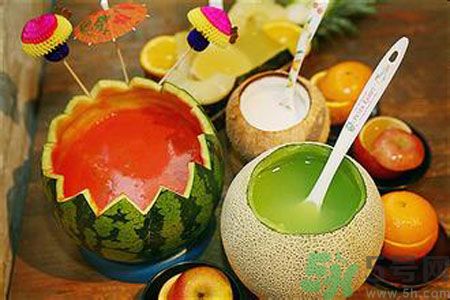 夏季吃什么可以防曬？夏季防曬不可以吃什么？