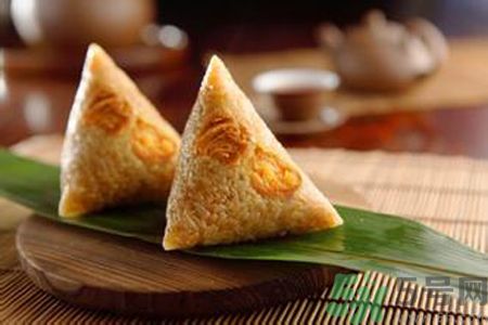 包粽子要用多少米？包粽子的米要泡多久？