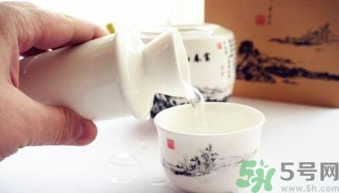 菖蒲酒怎么泡？怎樣自制菖蒲酒？