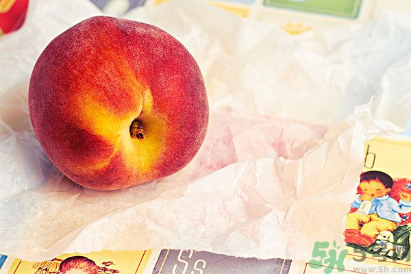 吃了李子能吃桃子嗎？桃子和李子同食好嗎？