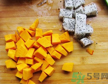 南瓜和火龍果一起吃好嗎？南瓜和火龍果一起吃會(huì)怎樣？