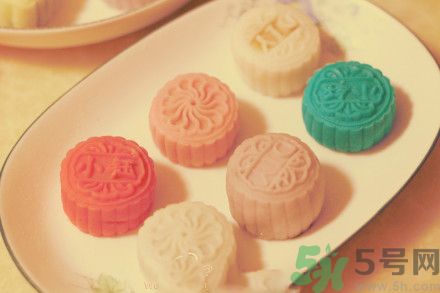 彩色綠豆糕怎么做？彩色綠豆糕的做法