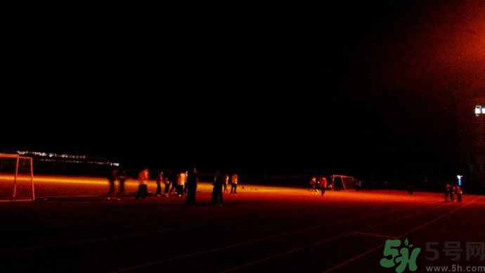 晚自習(xí)后跑步好嗎？下晚自習(xí)吃什么比較好？