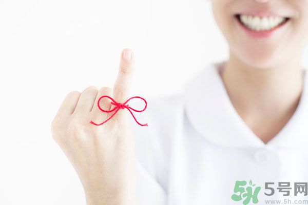 掰手指關(guān)節(jié)響好不好？掰手指關(guān)節(jié)響有危害嗎？