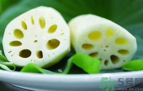 夏天吃蓮藕可以清火嗎？夏天吃蓮藕能降火嗎？