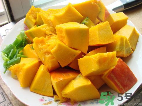 南瓜可以和辣椒一起吃嗎？南瓜辣椒一起吃好嗎？