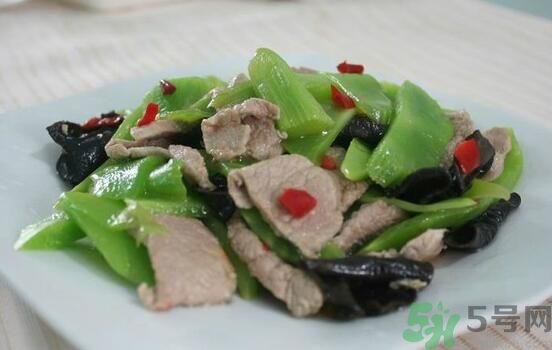 萵筍可以和香菇一起炒嗎？萵筍和香菇一起吃好嗎？