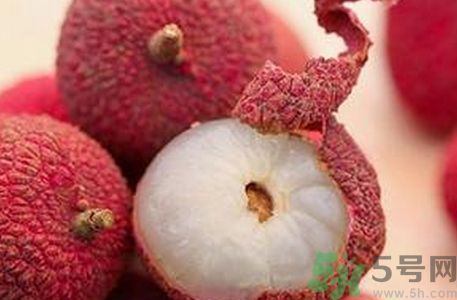 吃荔枝可以喝牛奶嗎？吃完荔枝喝牛奶好不好？