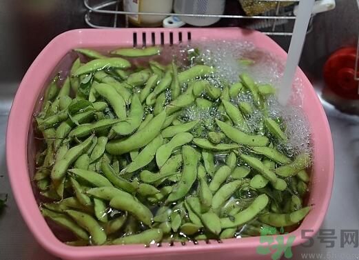 毛豆的毛要洗掉嗎？毛豆怎么洗？