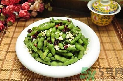 夏天吃毛豆好嗎？夏天吃毛豆有什么好處？