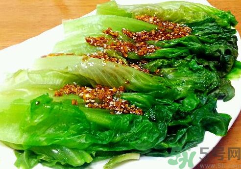 涼拌生菜放生抽還是老抽？涼拌菜放什么醬油好？