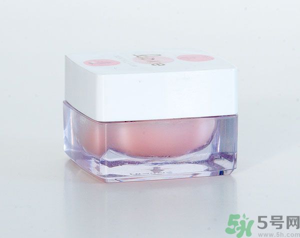 去年沒用完的防曬霜今年還能用嗎？擦護膚品直接用手取好嗎？