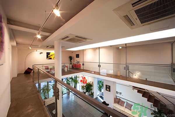 吹空調(diào)鼻子干燥怎么辦？吹空調(diào)鼻子里面很干燥怎么回事？