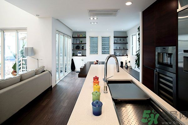 吹空調(diào)鼻子不舒服怎么辦？吹空調(diào)鼻子過敏怎么回事？