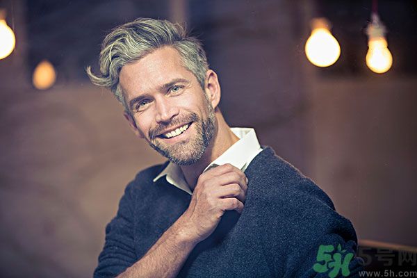 初中生能刮胡子嗎？初中生刮胡子好嗎？