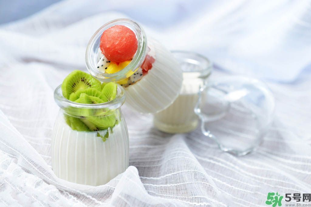 酸奶減肥法有效嗎？酸奶什么時候喝最好？