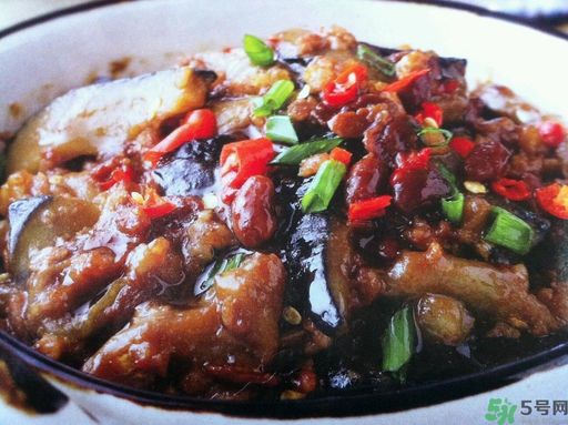 黃豆醬做什么菜好吃？黃豆醬的熱量？