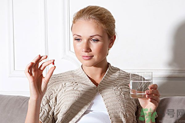 玉川和斯利安哪個(gè)好？葉酸片什么牌子最好？