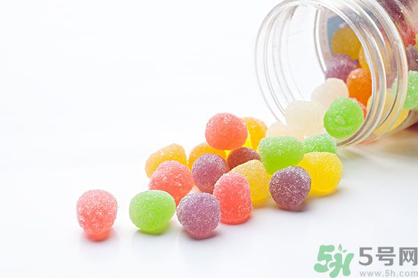 誤吞口香糖怎么辦呢？口香糖吃肚子里了怎么辦？