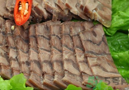 吃牛肉能喝豆?jié){嗎?牛肉可以和豆?jié){一起吃嗎? 吃牛肉能喝豆?jié){嗎?牛肉可以和豆?jié){一起吃嗎?