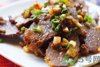 吃牛肉能喝豆?jié){嗎?牛肉可以和豆?jié){一起吃嗎? 吃牛肉能喝豆?jié){嗎?牛肉可以和豆?jié){一起吃嗎?