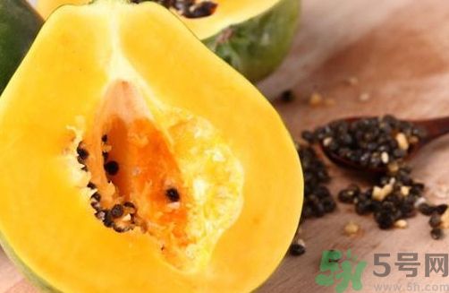 木瓜可以和蜂蜜一起吃嗎?木瓜能和蜂蜜同吃嗎? 木瓜可以和蜂蜜一起吃嗎?木瓜能和蜂蜜同吃嗎?