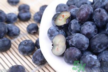 藍(lán)莓果醬怎么做好吃？藍(lán)莓果醬的做法