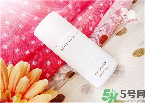 蘇菲娜sofina防曬霜哪款好用？sofina防曬白蕾絲藍(lán)蕾絲區(qū)別