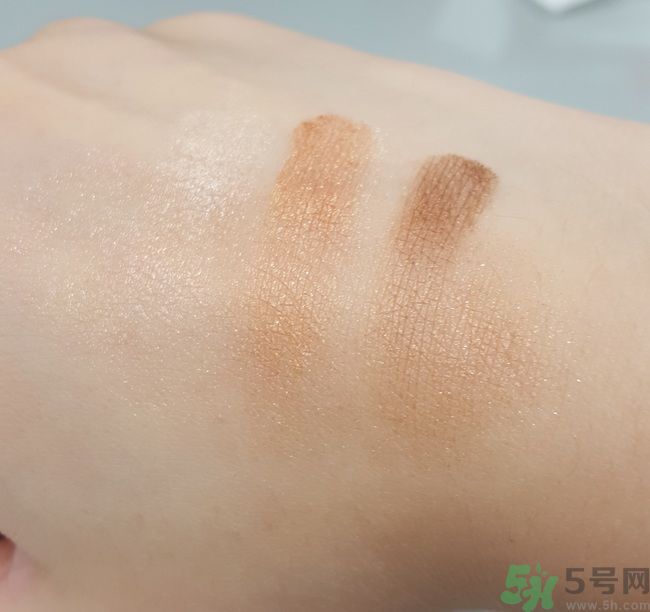 凱婷KATE擴(kuò)型深邃眼影盒怎么樣？好用嗎？