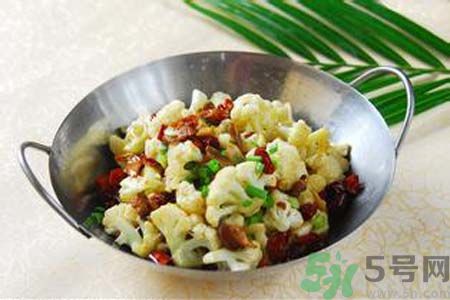 花菜可以和雞蛋一起吃嗎？花菜可以炒雞蛋嗎？