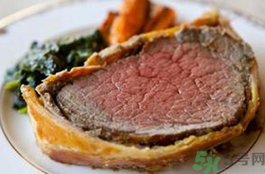 惠靈頓牛排要幾分熟最好吃?惠靈頓牛排要吃幾分熟的? 惠靈頓牛排要幾分熟最好吃?惠靈頓牛排要吃幾分熟的?