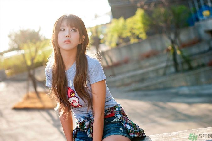 初中女生月經(jīng)不規(guī)律怎么回事？初中生月經(jīng)不準怎么辦？