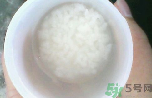 米湯可以洗臉嗎?米湯洗臉有什么好處? 米湯可以洗臉嗎?米湯洗臉有什么好處?