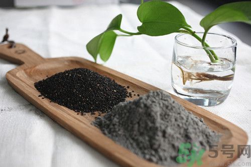 黑芝麻能治咳嗽嗎?黑芝麻可以止咳嗎 黑芝麻能治咳嗽嗎?黑芝麻可以止咳嗎