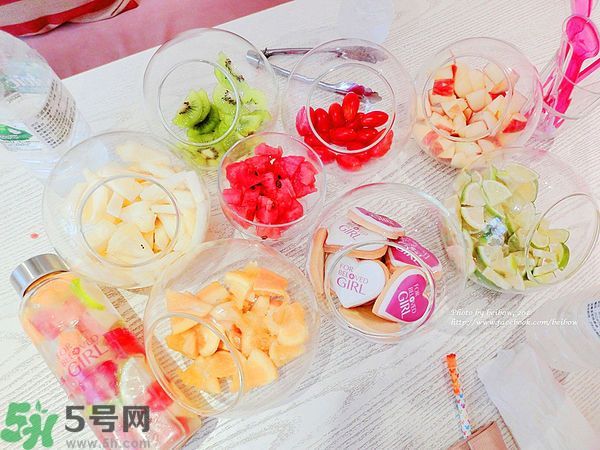 寵愛之名寵愛女孩面膜怎么樣？寵愛女孩礦物云絲面膜好用嗎？