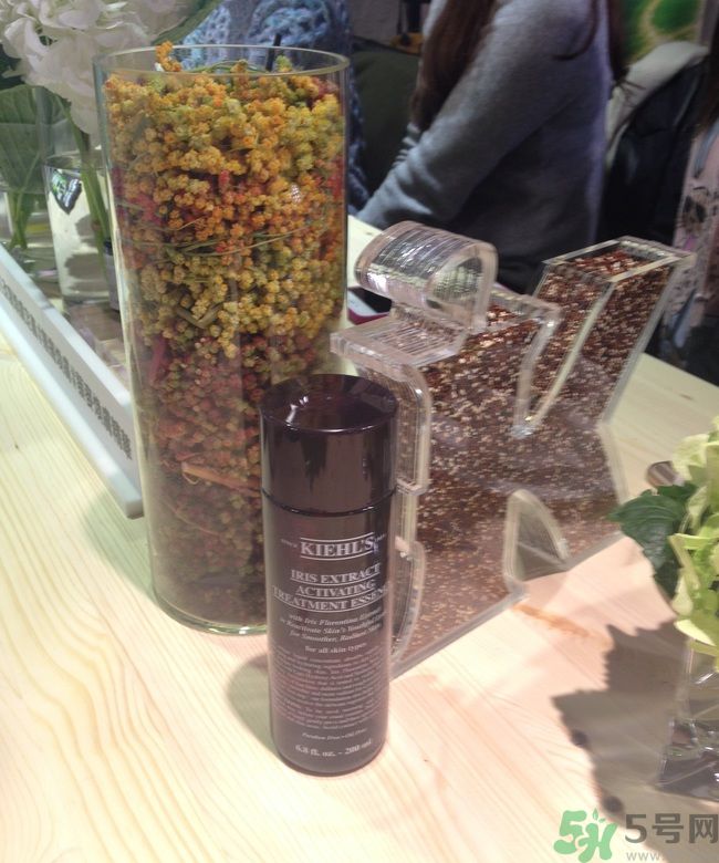 科顏氏藜麥煥膚精華怎么樣？科顏氏藜麥煥膚精華好用嗎