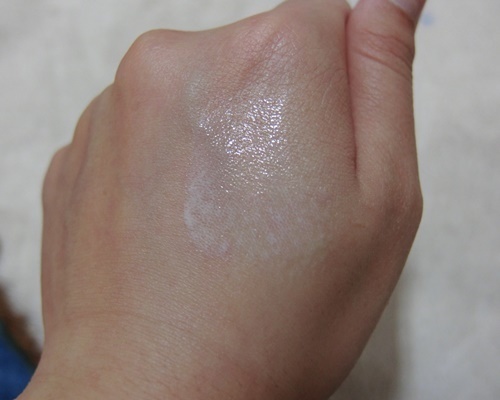 美寶蓮夢幻奇跡控油透潤持妝乳怎么樣？好用嗎？