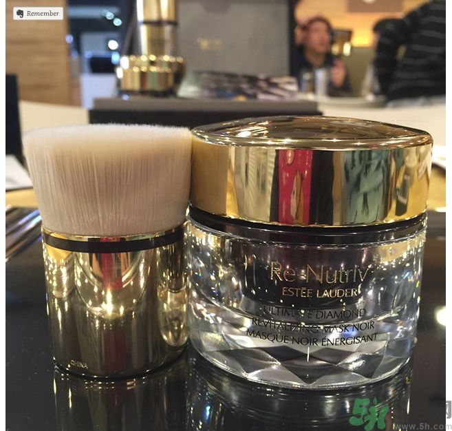 雅詩蘭黛白金級(jí)奢寵蘊(yùn)能黑鉆奢華面膜怎么樣？雅詩蘭黛白金級(jí)奢寵蘊(yùn)能黑鉆奢華面膜好用嗎？